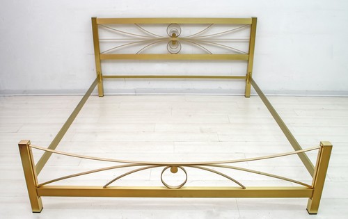 Letto matrimoniale ottone - in,